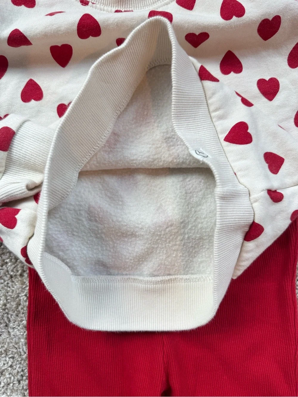 Carter's Organic Cotton Heart Sweatshirt & Leggings Set girl outfit size 3T